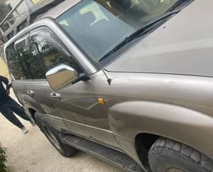 Toyota Land Cruiser 105 2006