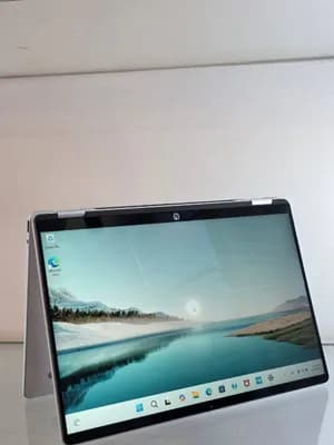 HP OmniBook 5 Flip 14 Laptop