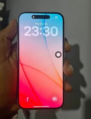 iPhone 15 128GB