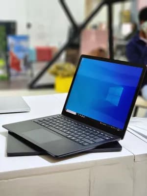 Microsoft Surface Laptop 4