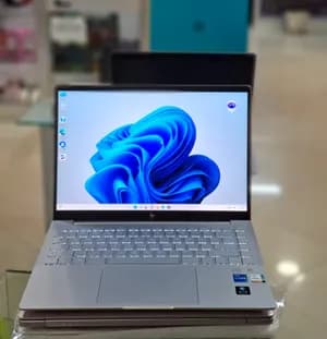 HP Pavilion Plus 14 Laptop