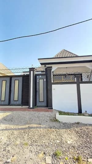 Modern 5 Bedroom Villa House