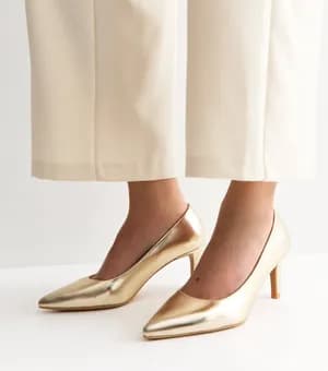 New look faux leather heeled court shoes