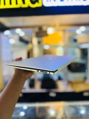 Core i7-11800H 512GB 16GB 15.6inch Laptop