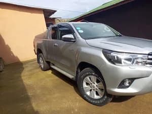 Toyota Hilux Revo 2017