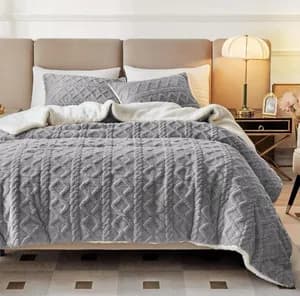 Geometric Fluffy Fleece Comforter Set 3 Piece