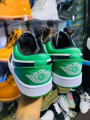 Jordan 1 low