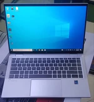 HP EliteBook x360 1040 G8 Laptop