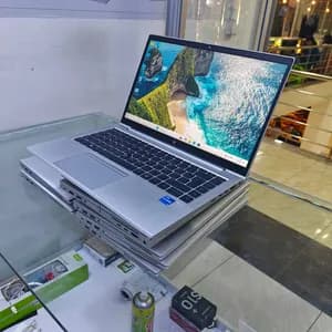 HP EliteBook 830 G8 Laptop