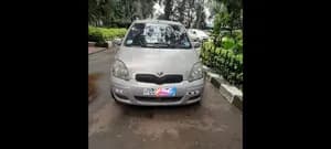 TOYOTA VITZ 2002