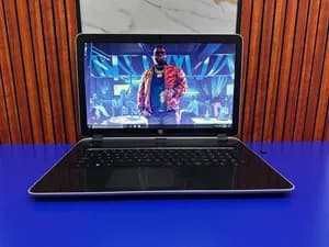 HP Pavilion AMD A10 17.1 Inch