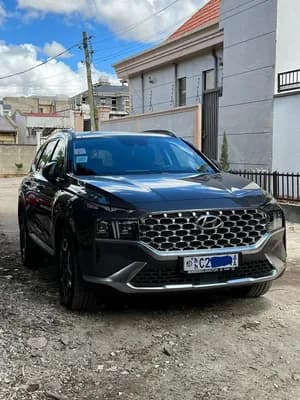 Hyundai Santa Fe Hybrid