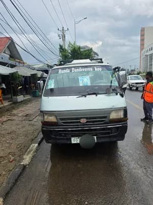 Toyota Hiace 2004 5L Manual Diesel used