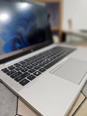 HP EliteBook 840 G7