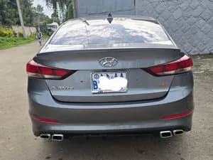 Hyundai Avante 2017 1.6L