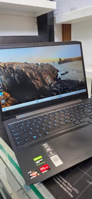 Lenovo IdeaPad Gaming Ryzen 5 12GB