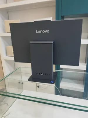 Lenovo All-in-One 24-inch i7-13700H