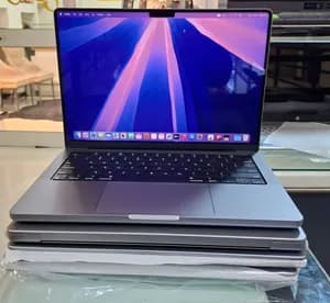 Apple MacBook Pro 14 M1 Pro 1TB