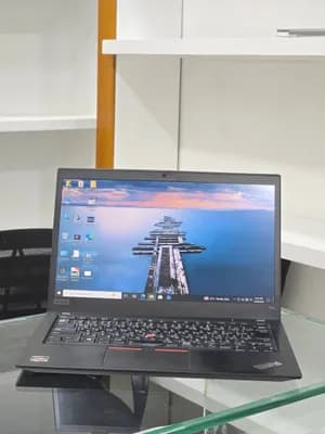 Lenovo ThinkPad T14s Ryzen 5 16GB 512GB