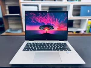HP EliteBook x360 830 G10 i7