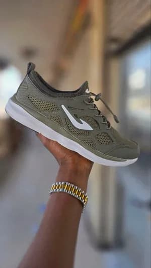 sneakers Size 40_41_42_43