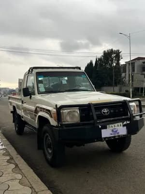 Toyota Landcruiser King Cab 2005