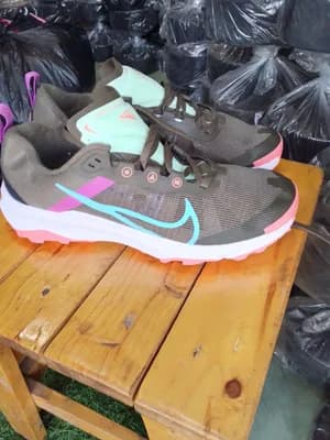 Nike Running Shoes Size 42