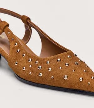 PrettyLittleThings patent PU stud detail kitten court heels