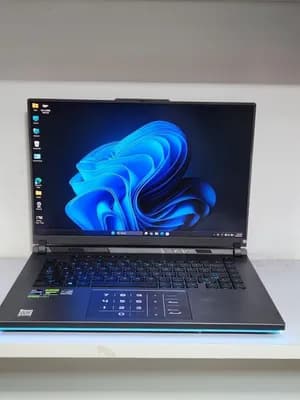 ASUS ROG Strix G16 i9 RTX 4060
