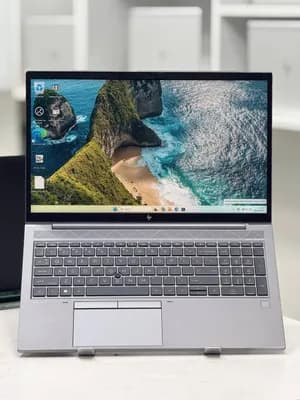 HP ZBook Firefly i7 11th Gen