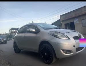 Toyota Yaris Compact 2010 Automatic