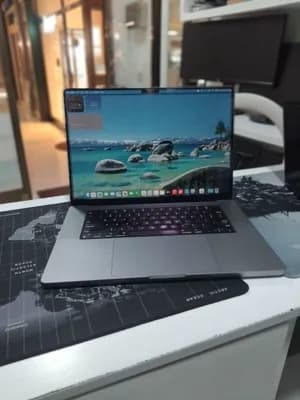 Apple MacBook Pro M1 Max 16-inch