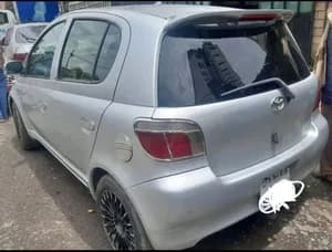 Toyota Vitz 2001