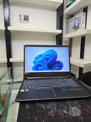 Acer Predator Helios 300 i7 RTX 2060