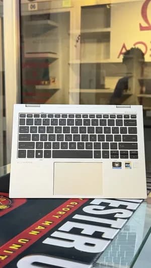 HP EliteBook x360 830 G9