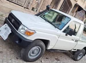 Toyota Land Cruiser 1HZ Pickup