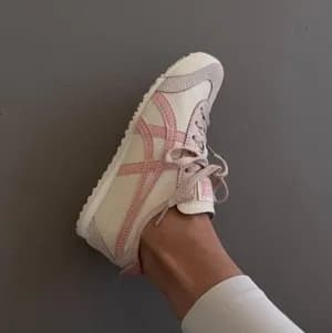 Onitsuka Tiger Mexico 66 Oatmeal Peach