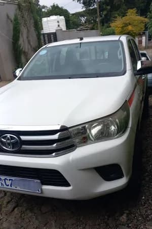 Toyota Hilux Double Cab 2016