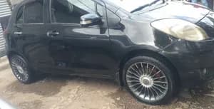 Toyota Yaris Compact 2007 1000cc Manual