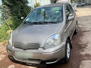 Toyota Vitz 2003