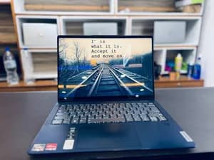 Lenovo IdeaPad Flex 5 Ryzen 7 16GB 512GB