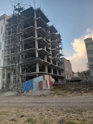 360 sqm Building for Sale Summit