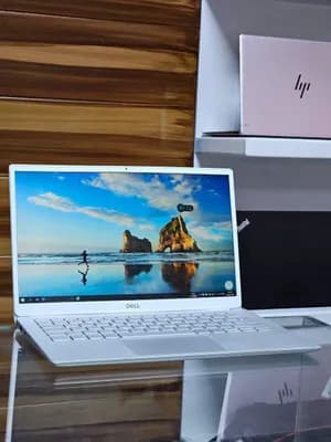 Dell Inspiron 5390 i7 Laptop