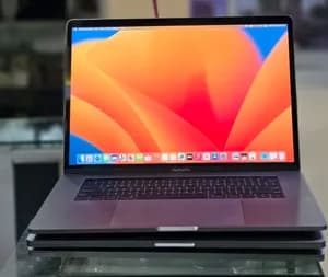 Apple MacBook Pro 2017