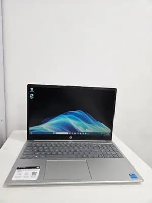 Brand New HP Notebook 15 i5