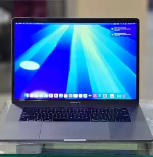 MacBook Pro 2018 16GB 512GB