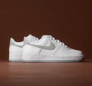 Nike Air Force 1 Light Smoke Grey
