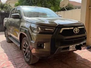Toyota Hilux Invincible Double Cab 2021
