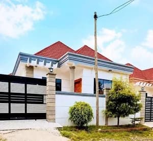 250 sqm House for Sale in Ayat