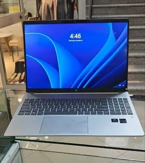 HP Pavilion Plus 16 i7 Laptop